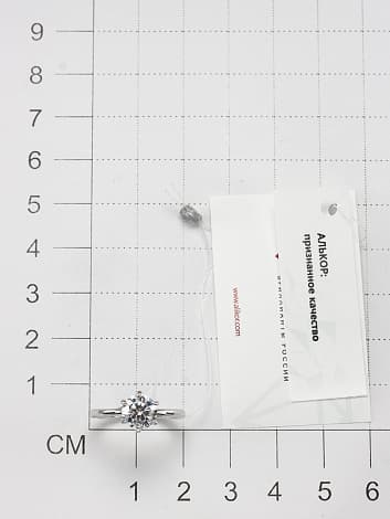 Кольцо из серебра 925 с фианитами