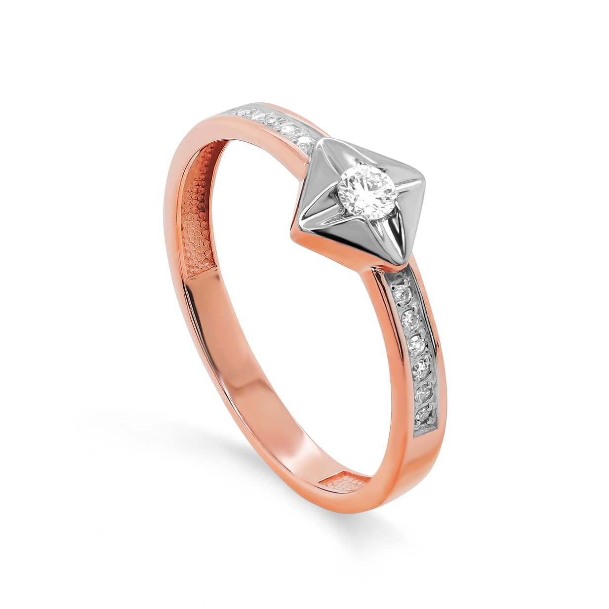 Кольцо из золота 585 с бриллиантами