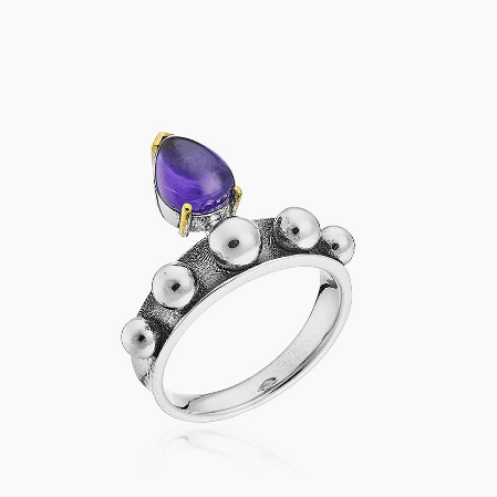 Кольцо из серебра 925 с аметистами