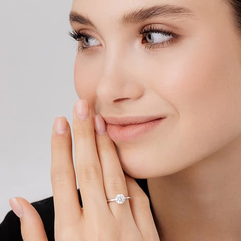 Кольцо из серебра 925 с фианитами