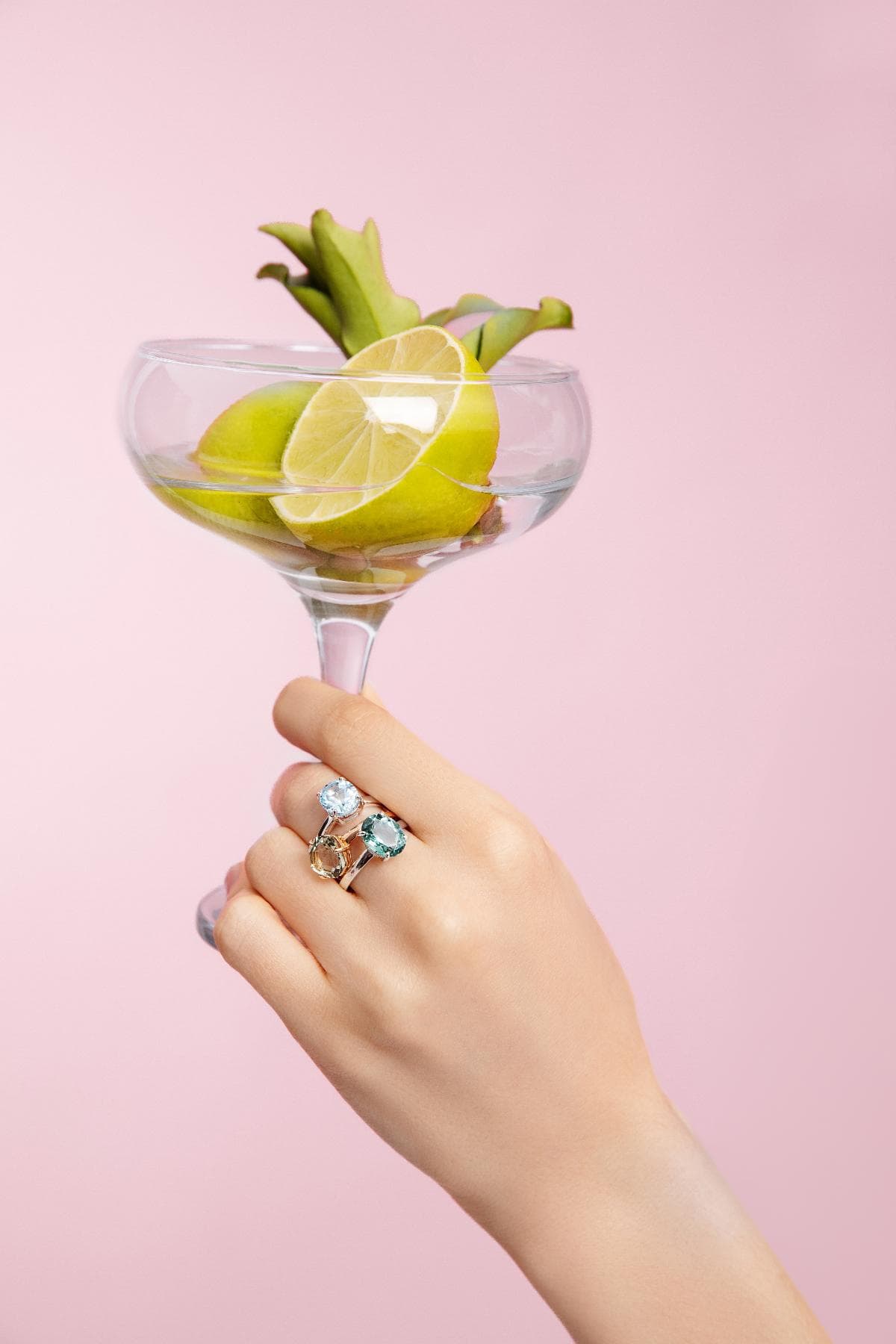 Кольцо из серебра 925 с топазами sky blue