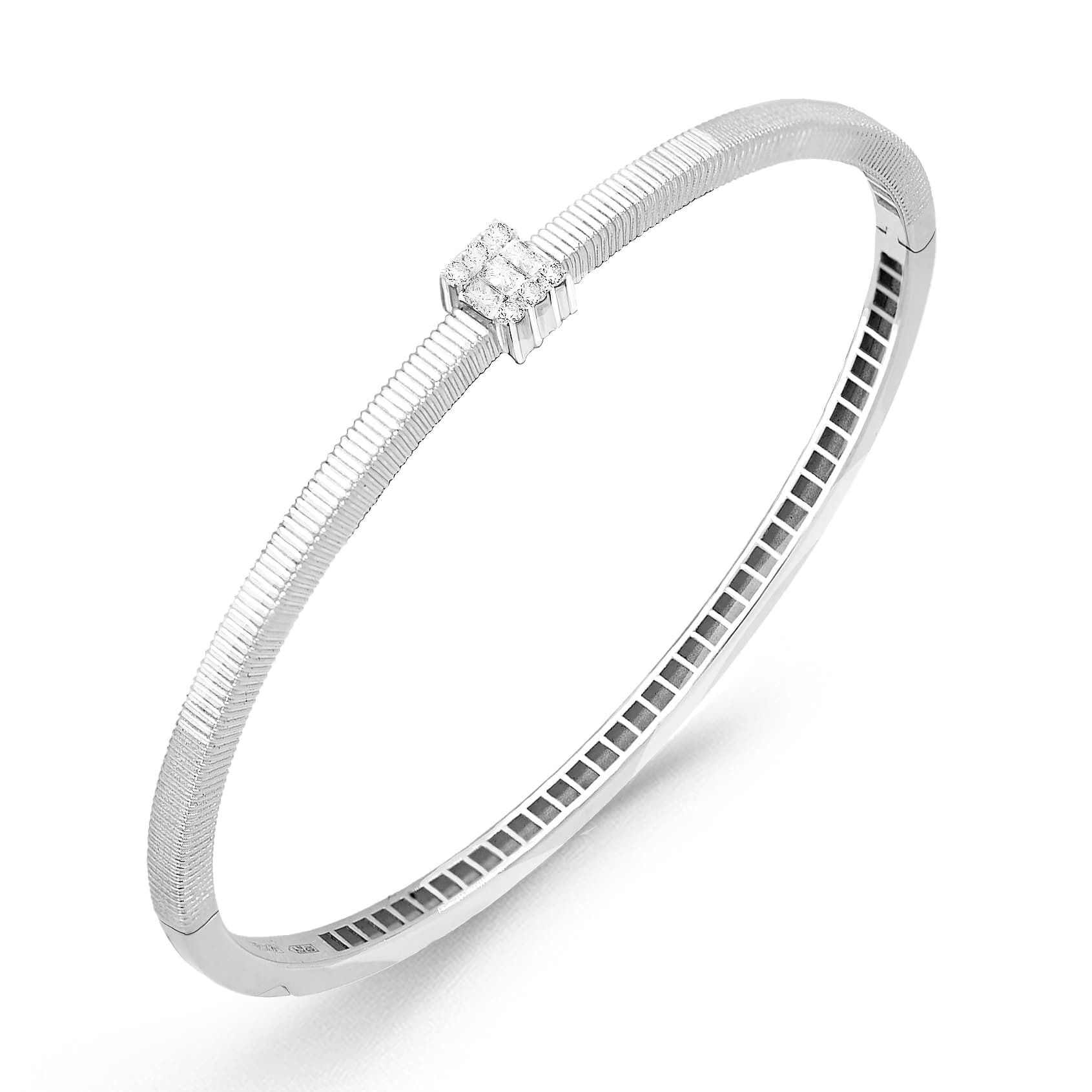 Браслет из золота 585 с  бриллиантом