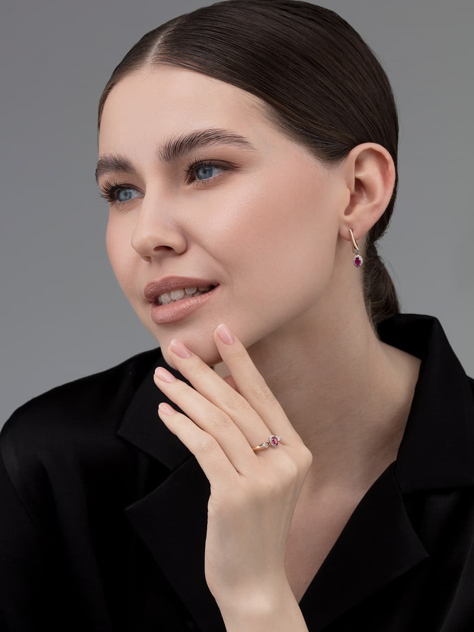 Кольцо из золота 585 с рубинами