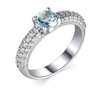 Кольцо из серебра 925 с топазом