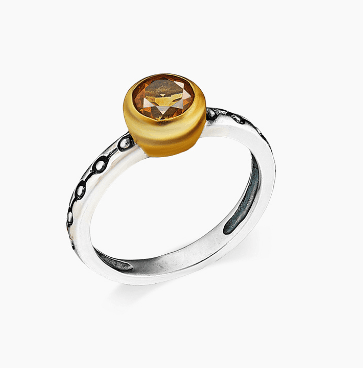 Кольцо из серебра 925 с  цитрином