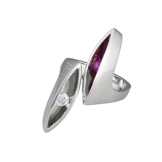 Кольцо из золота 585 с рубином