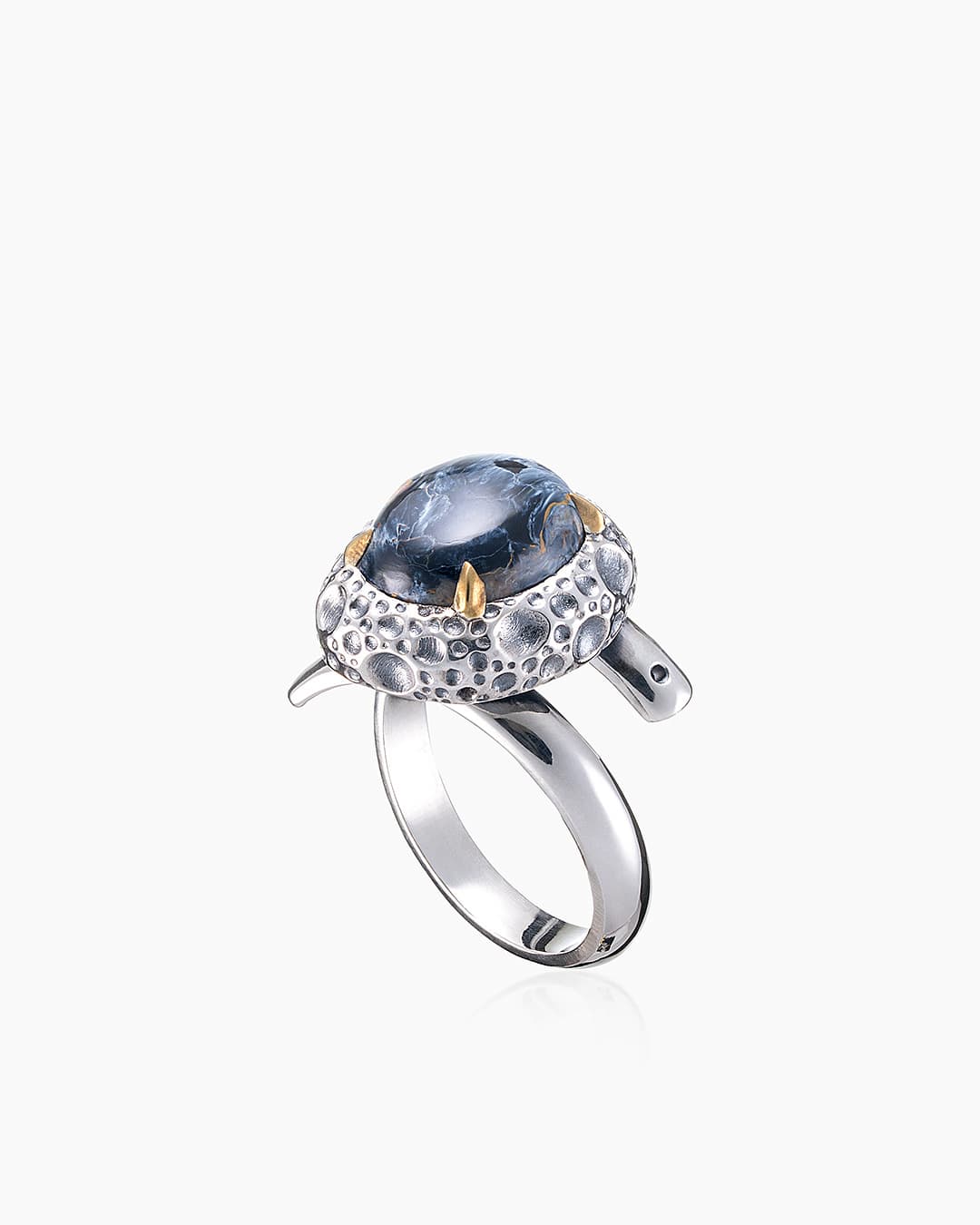 Кольцо из серебра 925 с петерсит
