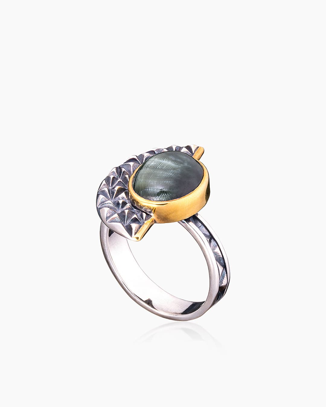 Кольцо из серебра 925 с серафинитами