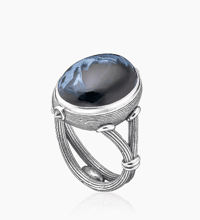 Кольцо из серебра 925 с петерсит