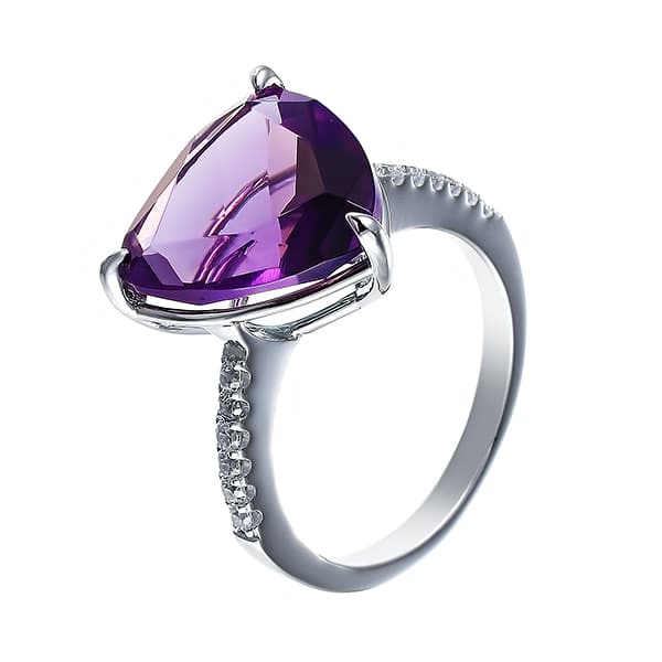 Кольцо из серебра 925 с ювелирным стеклом